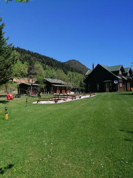 Agroktima Armonia Guest House Karpenisi Bagian luar foto