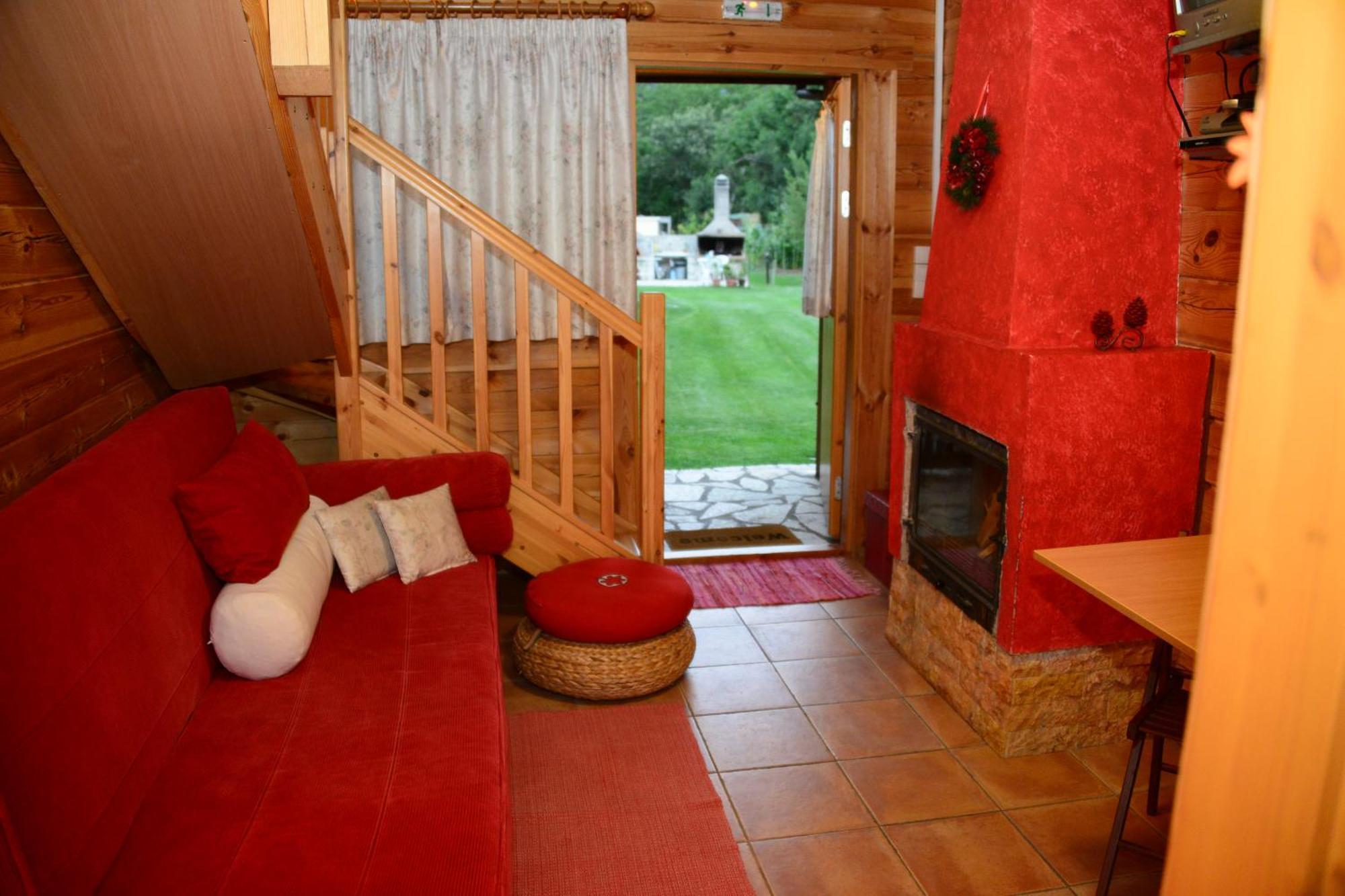 Agroktima Armonia Guest House Karpenisi Bagian luar foto